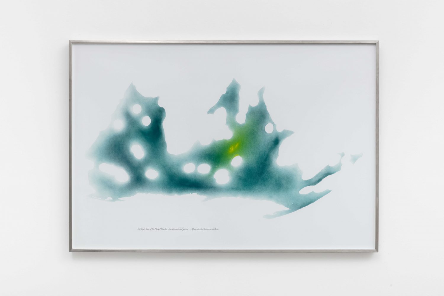 Inhabiting without belonging