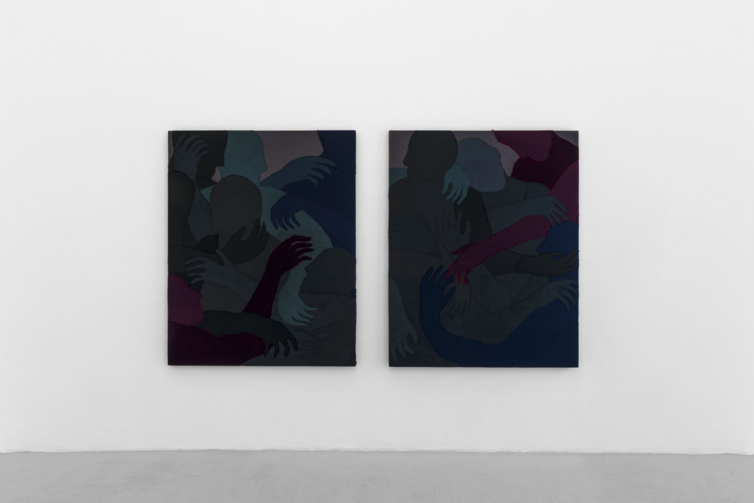 Grappling with Gestures, the Gaze Wanders